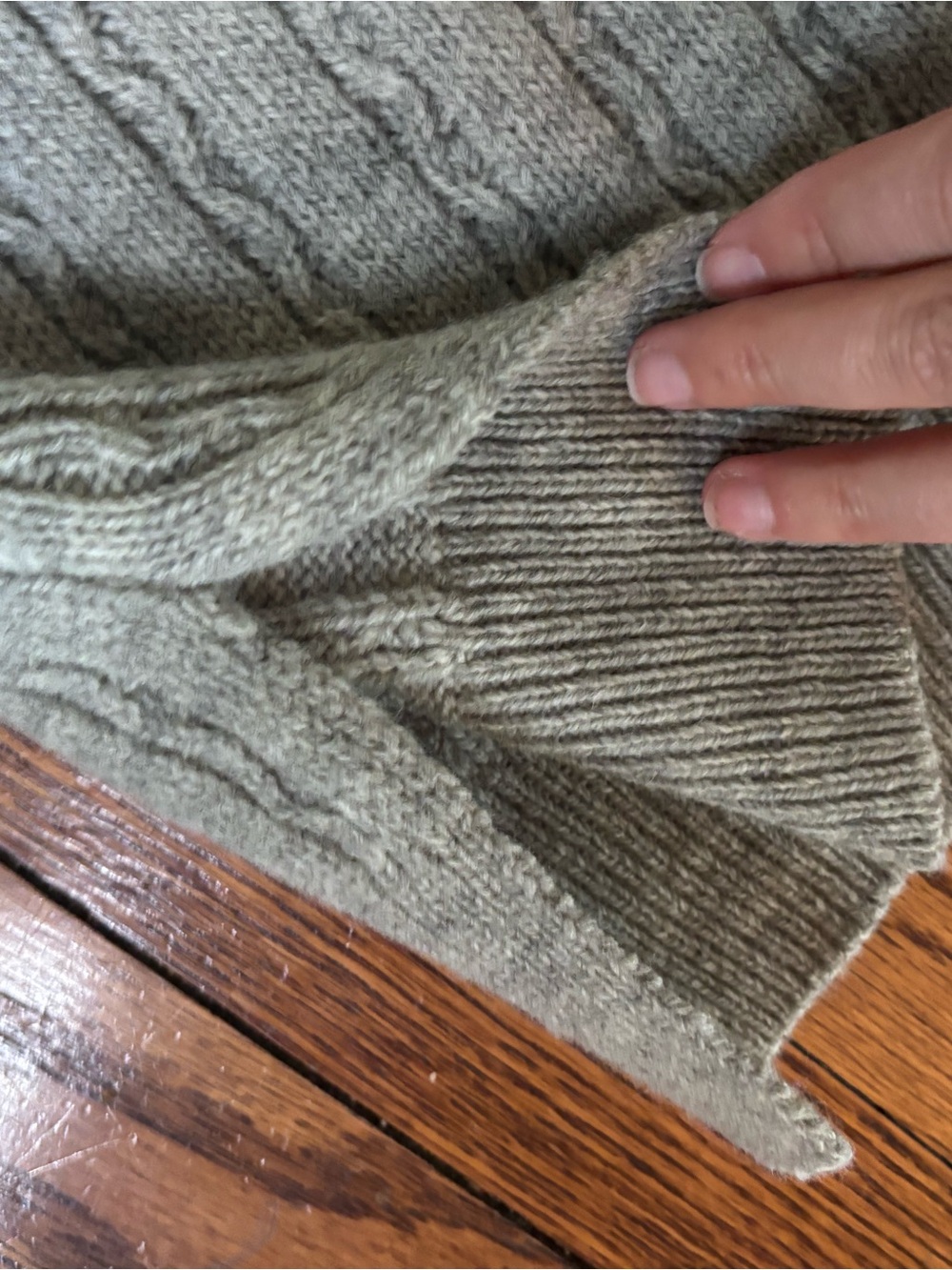 Lochcarron of Scotland 100% wool cable Knit Crewneck Sweater Heathered grey XL - Picture 3 of 6